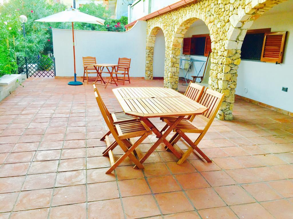 Willa Le Due Pigne (Adults Only) Tarent Zewnętrze zdjęcie